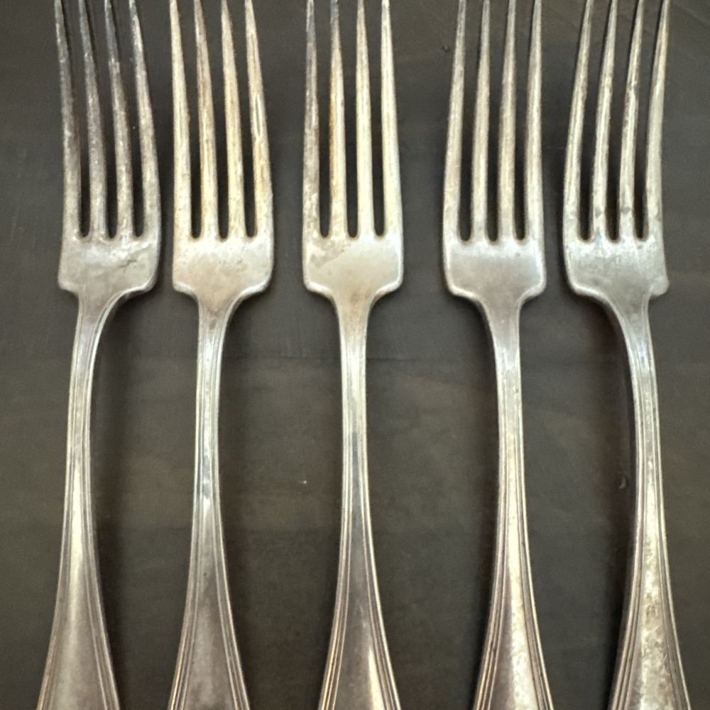 International Silver Silverplate BILTMORE Dinner Forks Set. Of 5 - Picture 5 of 8